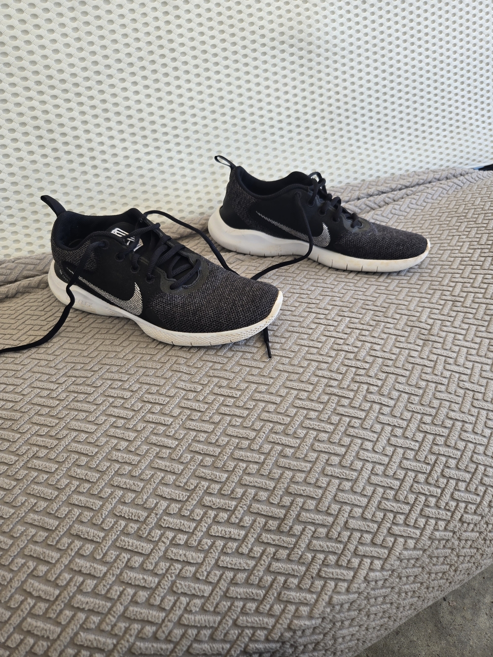 Nike Flex Experience Run 10 Women's Size 8